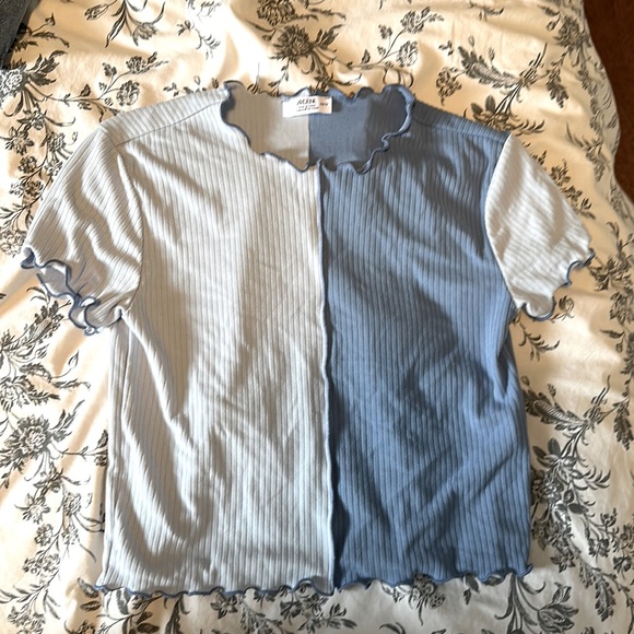 2 tops - Picture 1 of 2